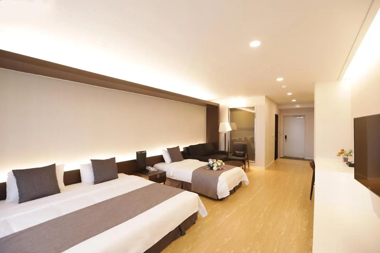 The Qube Resort Jeju Seogwipo